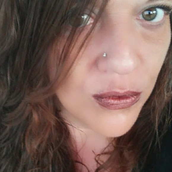 Meet your Posher, Chanda - Picture 1 of 1